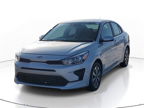 Used 2021 Kia Rio S w/ Technology Package image 2