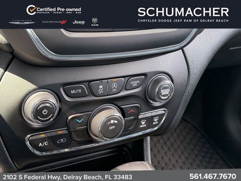 Certified 2022 Jeep Cherokee Latitude AWD/4WD image 20