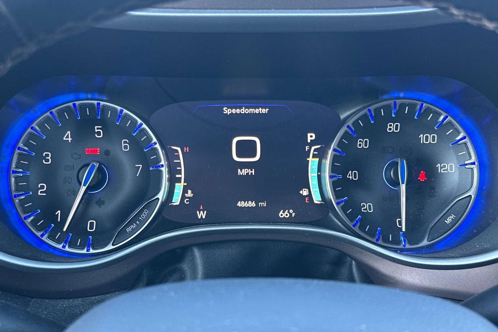 Used 2019 Chrysler Pacifica Touring-L w/ Advanced Safetytec Group FWD image 38