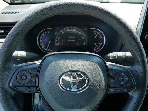 Certified 2025 Toyota RAV4 XLE AWD/4WD image 25