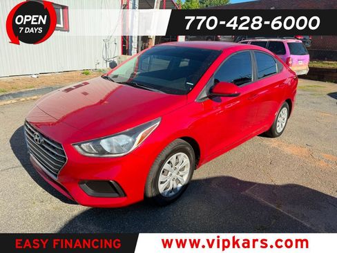 Used 2021 Hyundai Accent SE FWD image 1
