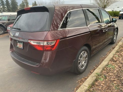 Used 2011 Honda Odyssey EX image 4