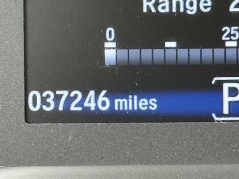 Certified 2023 Honda Ridgeline Sport image 24