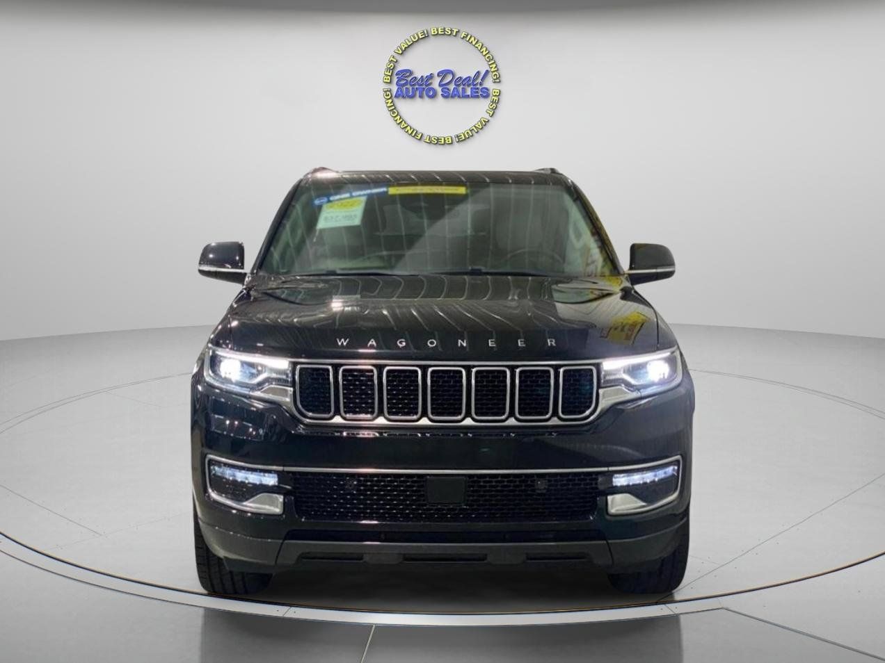 Used 2022 Jeep Wagoneer Series I w/ Premium Group I AWD/4WD image 8
