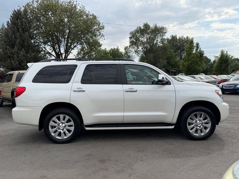 Used 2015 Toyota Sequoia Platinum AWD/4WD image 19