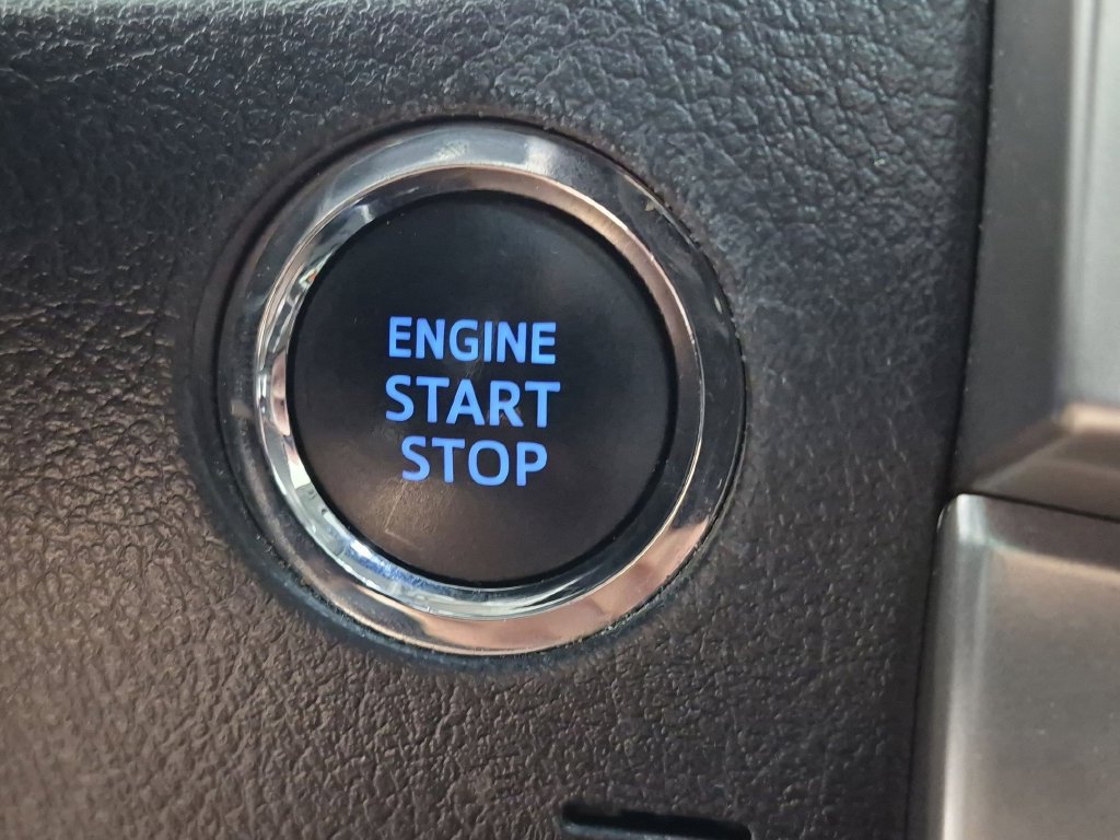 Used 2023 Toyota 4Runner Limited AWD/4WD image 28