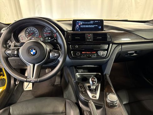 Used 2015 BMW M4 Coupe image 4