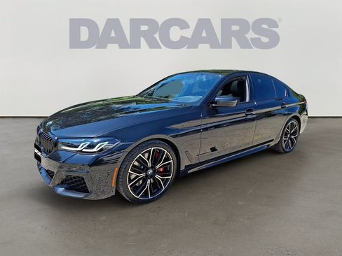 Used 2023 BMW 540i w/ M Sport Package RWD image 3