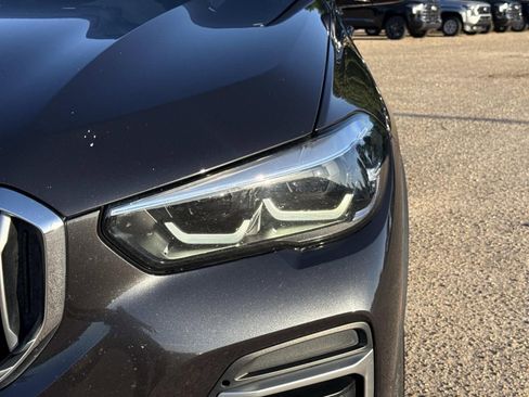 Used 2022 BMW X5 sDrive40i w/ Premium Package image 9