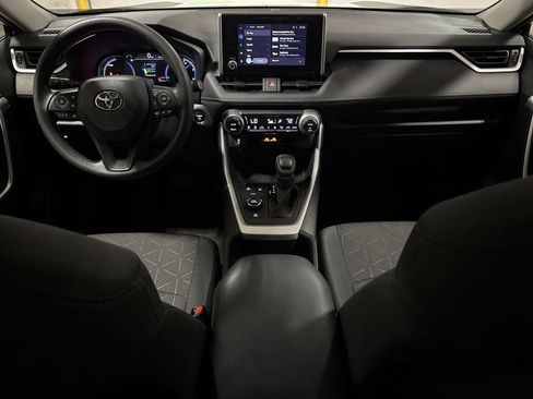 Used 2024 Toyota RAV4 AWD Hybrid image 10