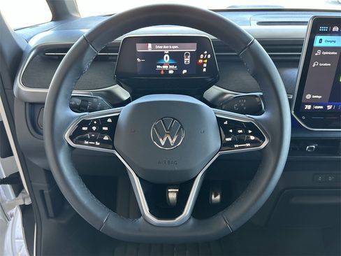 New 2025 Volkswagen ID. Buzz Pro S image 18