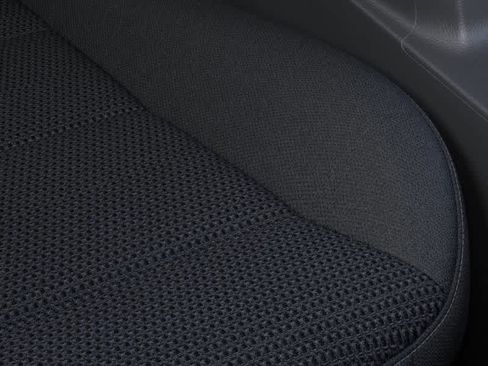 New 2025 GMC Canyon Elevation w/ Convenience Package image 21