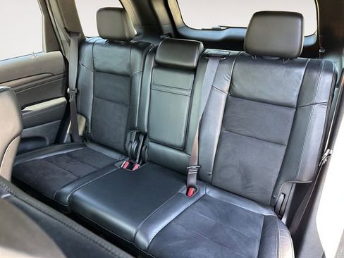 Used 2022 Jeep Grand Cherokee Laredo X AWD/4WD image 13