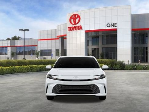 New 2026 Toyota Camry LE image 18