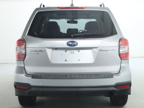Used 2014 Subaru Forester 2.5i Premium AWD/4WD image 42