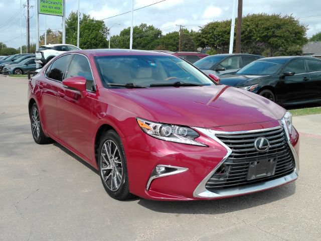 Used 2016 Lexus ES 350 w/ Luxury Package w/Wood Trim FWD image 4