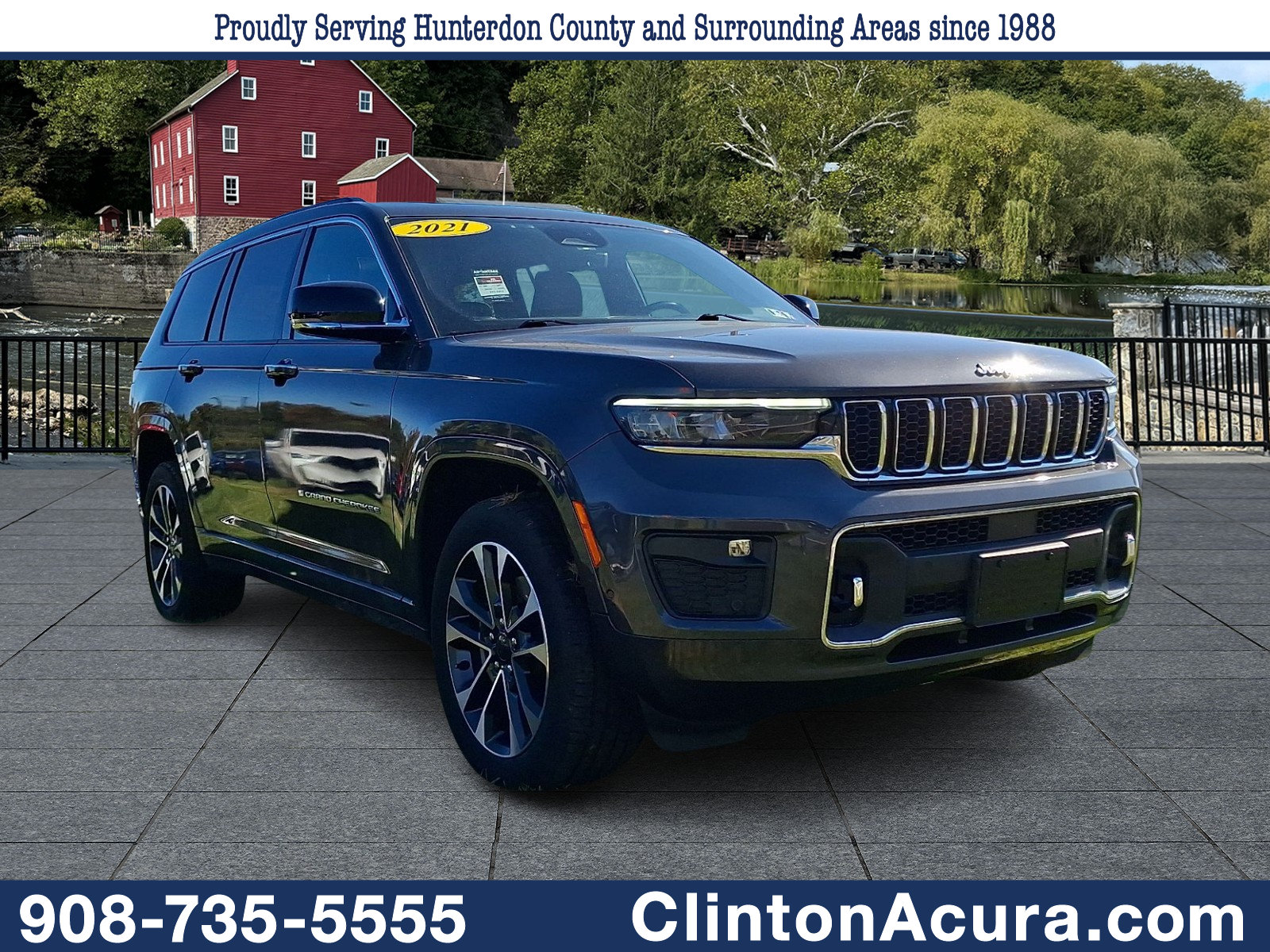 Used 2021 Jeep Grand Cherokee L Overland w/ Luxury Tech Group IV AWD/4WD image 1