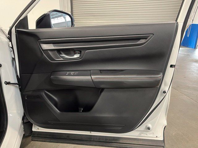 Used 2026 Honda CR-V Sport image 13