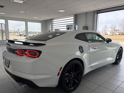 Used 2022 Chevrolet Camaro SS w/ Redline Edition image 4