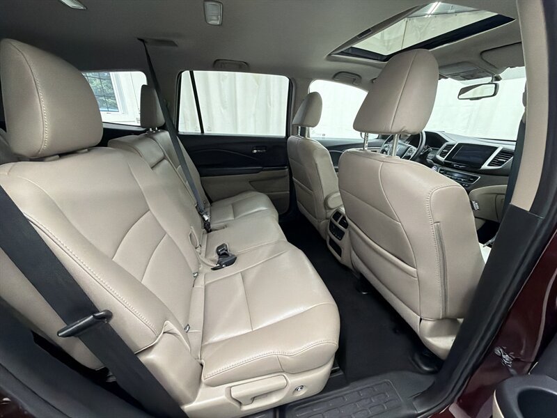 Used 2017 Honda Pilot EX-L image 13