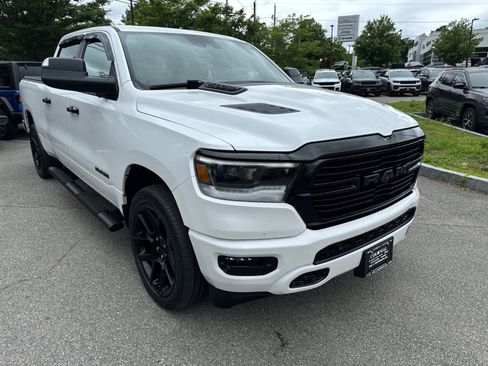 Used 2024 RAM 1500 Laramie AWD/4WD image 8