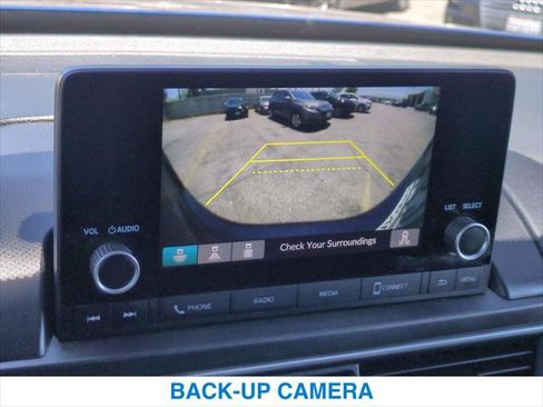 Certified 2025 Honda Pilot Sport image 18