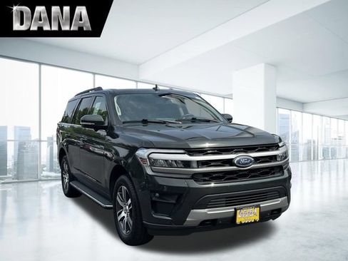 Certified 2023 Ford Expedition XLT AWD/4WD image 1