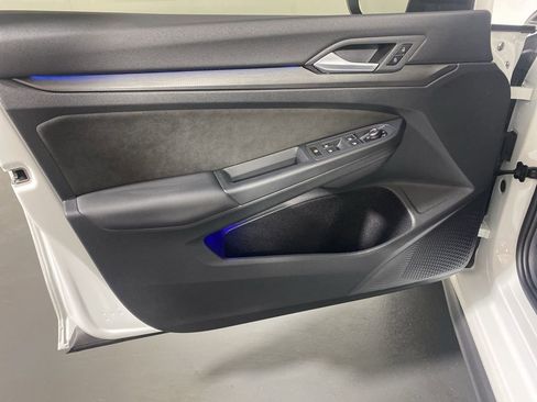 Used 2024 Volkswagen GTI SE image 20