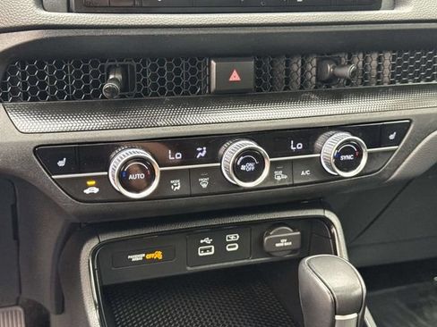 Certified 2025 Honda CR-V Sport image 29