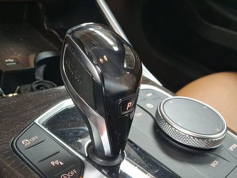 Used 2020 BMW 330i xDrive Sedan w/ Convenience Package image 12