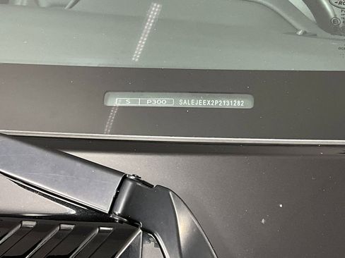 Certified 2023 Land Rover Defender 110 S image 32