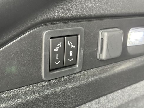 Certified 2024 Cadillac Lyriq Sport AWD/4WD image 10