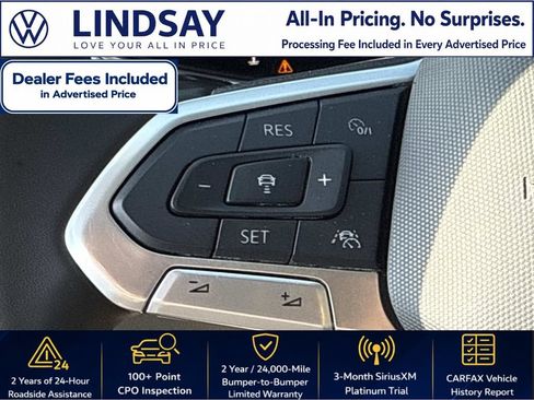 Certified 2025 Volkswagen Taos SE w/ Panoramic Sunroof Package AWD/4WD image 23