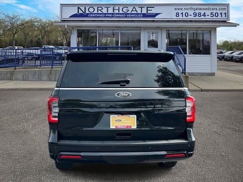 Certified 2024 Ford Expedition Max Limited AWD/4WD image 3