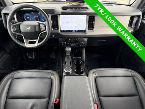 Certified 2025 Ford Bronco Outer Banks w/ Sasquatch Package image 15