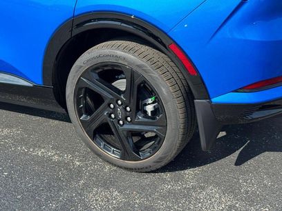 New 2026 Chevrolet Equinox EV RS