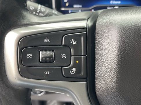 Used 2024 Chevrolet Silverado 2500 LT w/ Convenience Package image 17