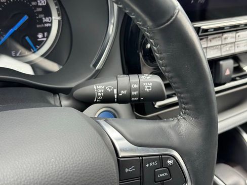 Used 2021 Toyota Highlander Limited image 32