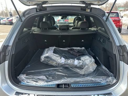 Used 2026 Mercedes-Benz GLC 300 4MATIC image 33