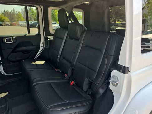 New 2026 Jeep Wrangler Unlimited Sahara AWD/4WD image 22