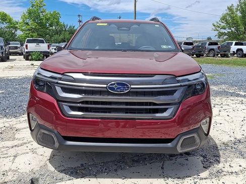 Certified 2025 Subaru Forester Limited AWD/4WD image 2