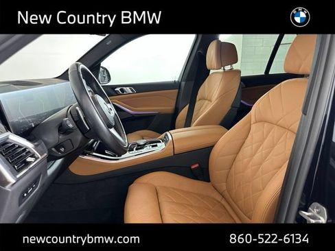 Used 2024 BMW X5 xDrive40i w/ M Sport Package AWD/4WD image 12