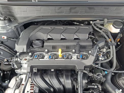 New 2026 Hyundai Venue SE image 19