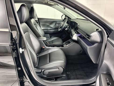 Used 2024 Hyundai Kona Limited FWD image 26