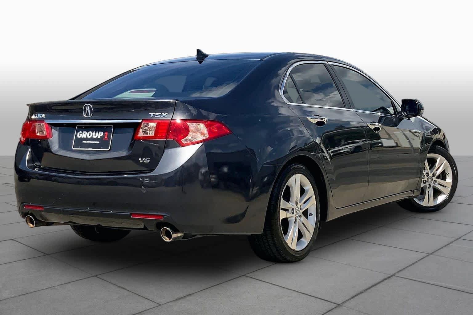 Used 2011 Acura TSX V6 Sedan FWD image 12