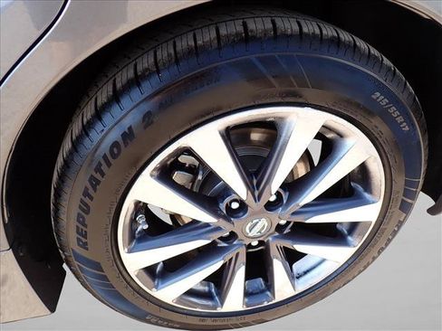 Used 2017 Nissan Altima 2.5 SV FWD image 7