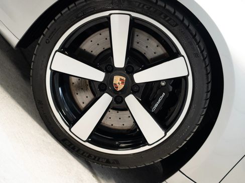 Certified 2026 Porsche 911 Carrera S RWD image 11