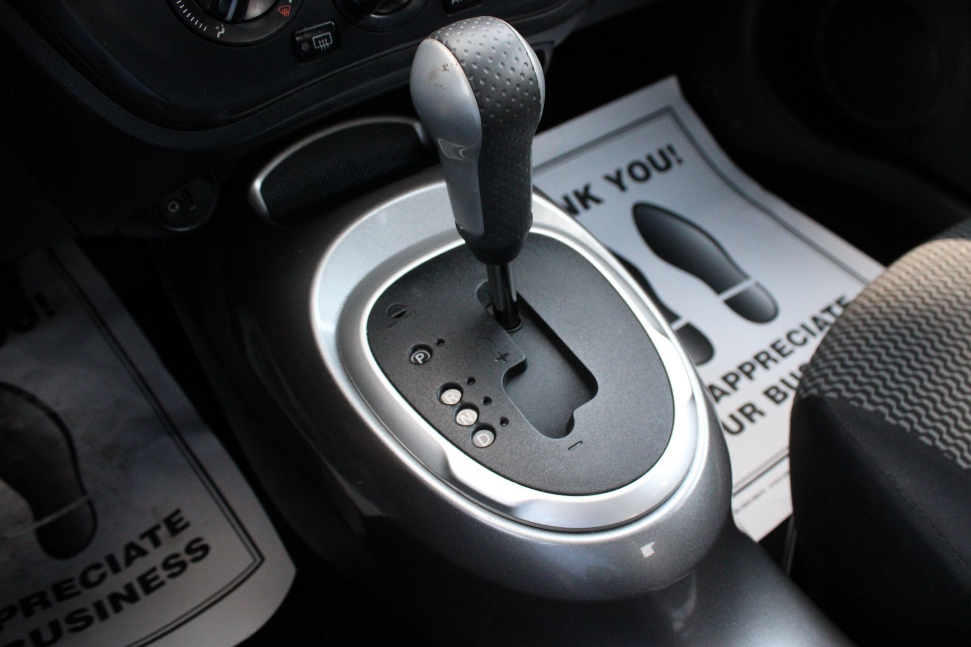 Used 2015 Nissan Juke S AWD/4WD image 38