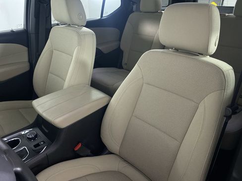 Used 2023 Chevrolet Traverse LS w/ LPO, Floor Liner Package image 10