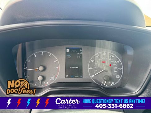 Used 2024 Toyota Corolla Cross LE FWD image 13